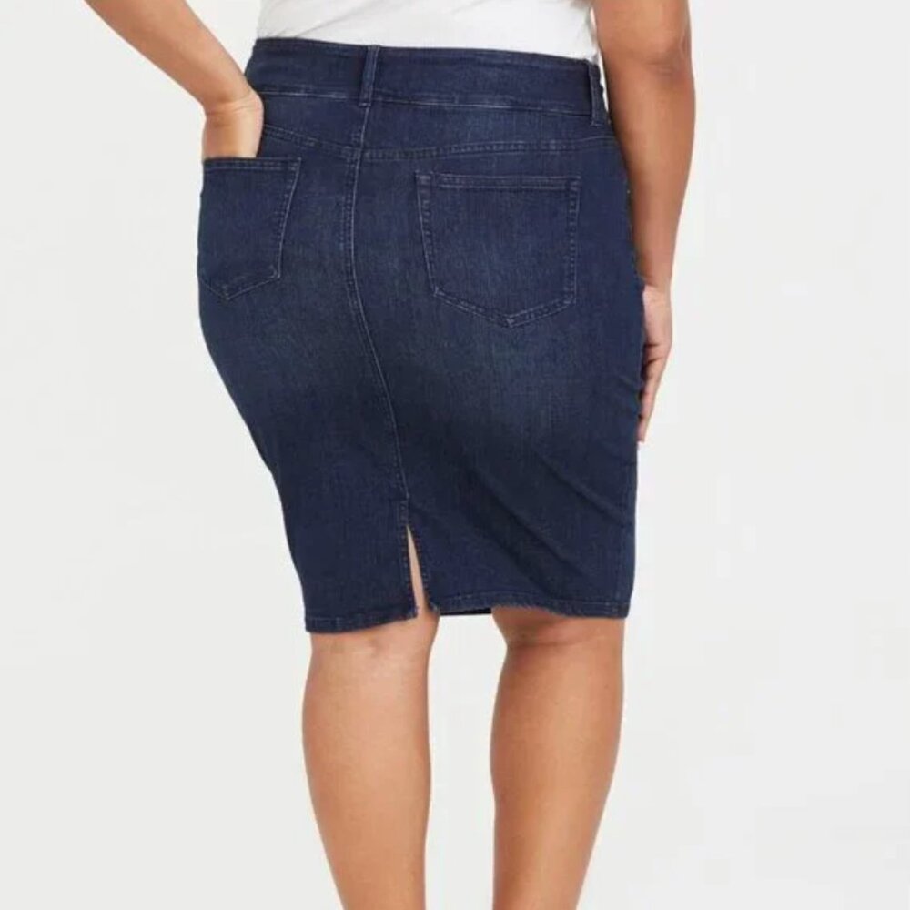 Torrid denim midi pencil skirt - Picture 2 of 5